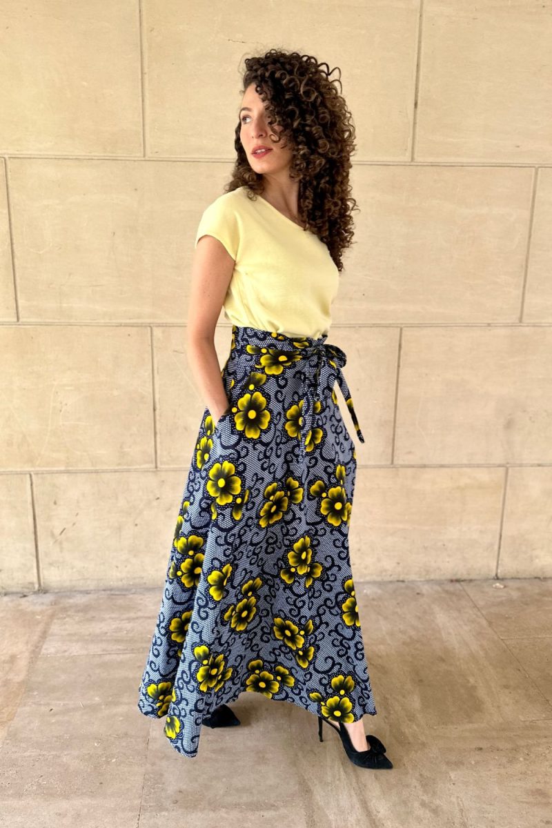 Jupe wax bleu marine fleurs jaunes Niyya