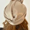 Turban satiné beige doré Niyya
