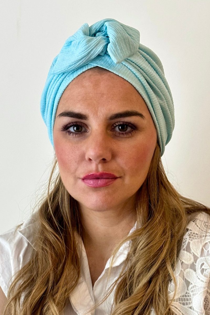 Turban à noeud crêpe gaufré bleu ciel Niyya