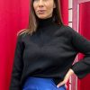 Pull col roulé noir Niyya