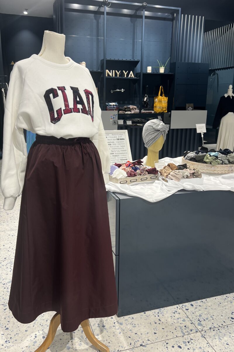 Alternative view of Jupe prune