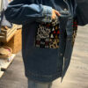 Veste jean foncé et Wax graphique