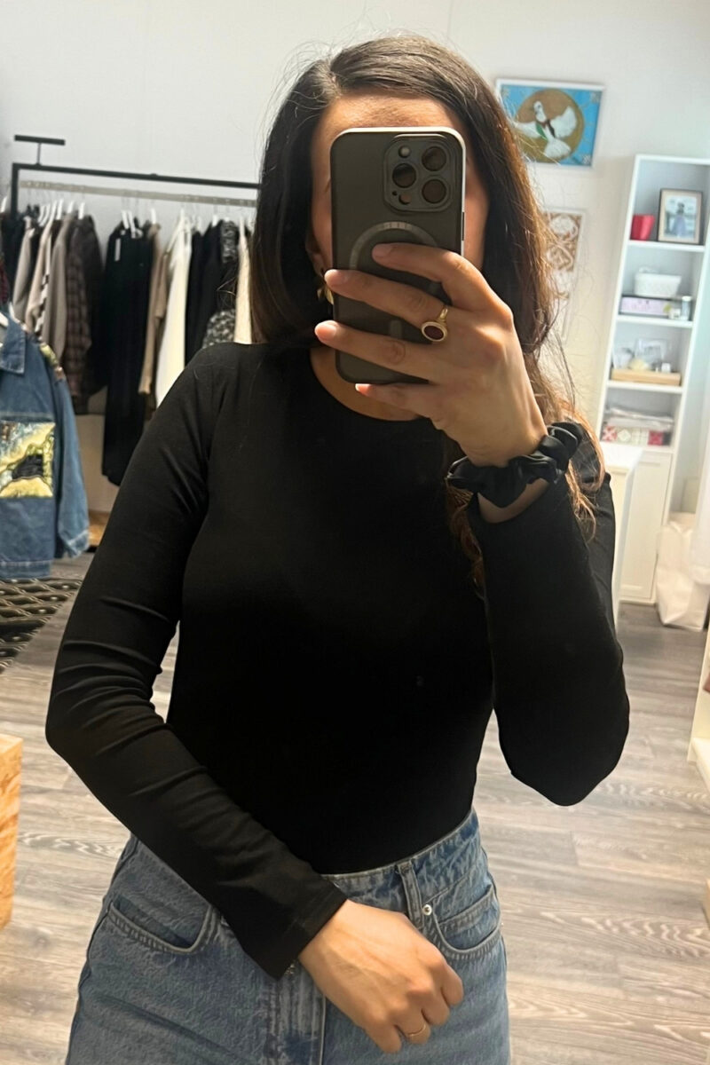 Top noir basique Niyya