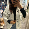 Gilet long oversize crochet blanc Niyya