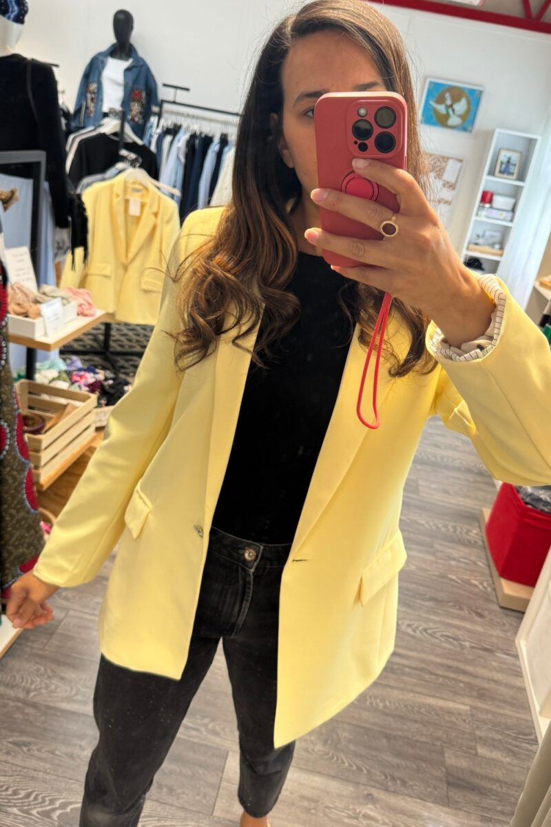 Blazer long léger jaune pastel Niyya