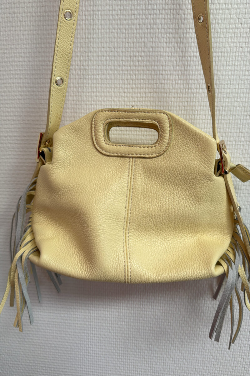 Sac en cuir jaune pastel à franges