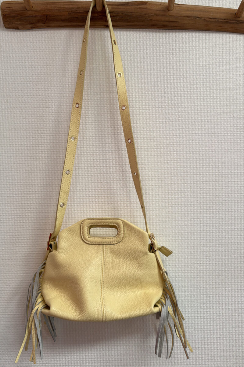 Sac en cuir jaune pastel à franges