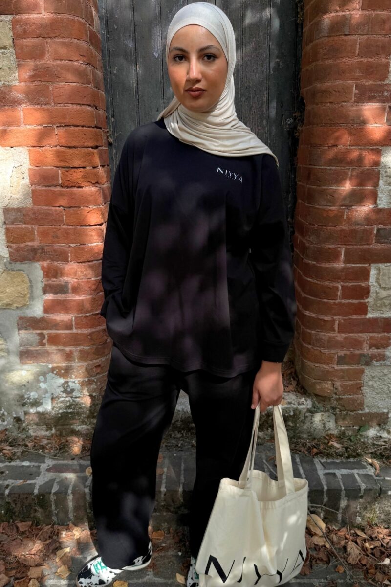 Tunique longue noire oversize | Niyya Paris