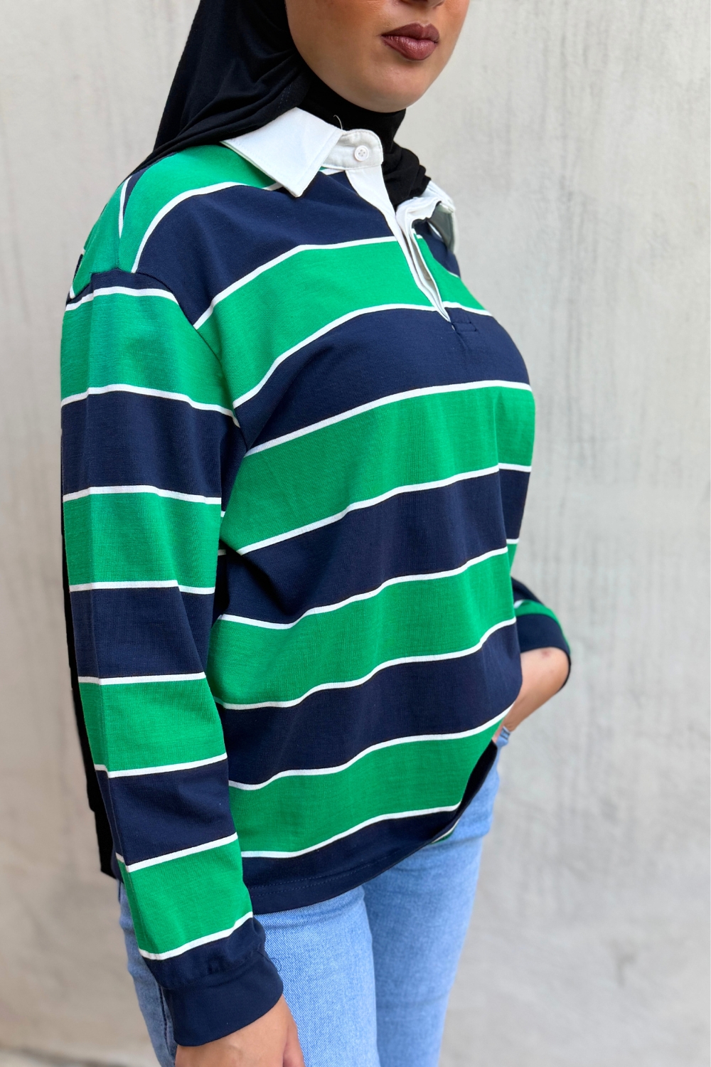Polo rayé vert et bleu nuit en coton | Niyya Paris