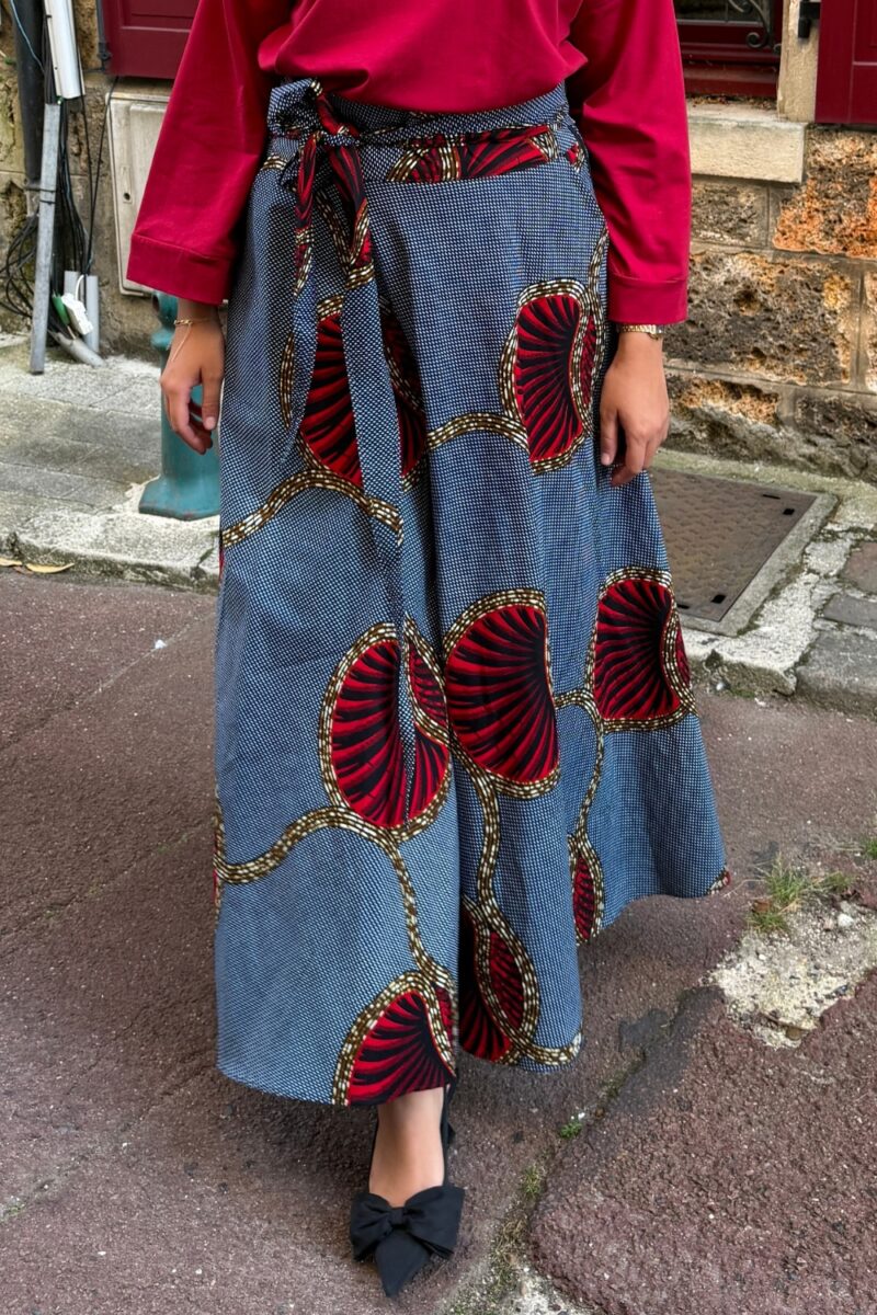 Jupe évasée en wax – Motifs gris, rouge et camel